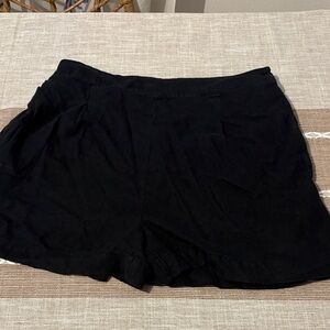 Black Women's linen Shorts